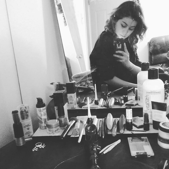 Meet your Posher, Crystal - Picture 1 of 1